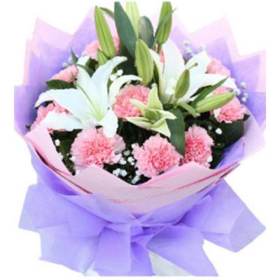 11枝粉色康乃馨+2枝白色香水百合花束 同城鲜花配送