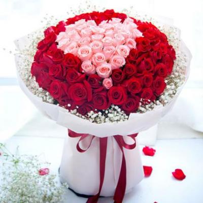 33朵戴安娜玫瑰+66朵红玫瑰花束 同城鲜花配送