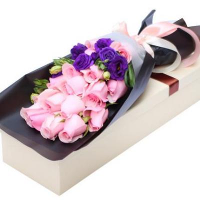 19朵戴安娜玫瑰花束礼盒 同城鲜花配送