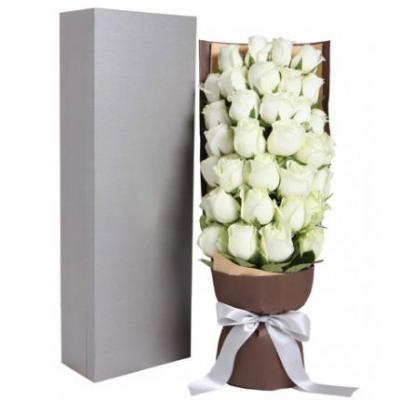 33朵白玫瑰花束礼盒 同城鲜花配送