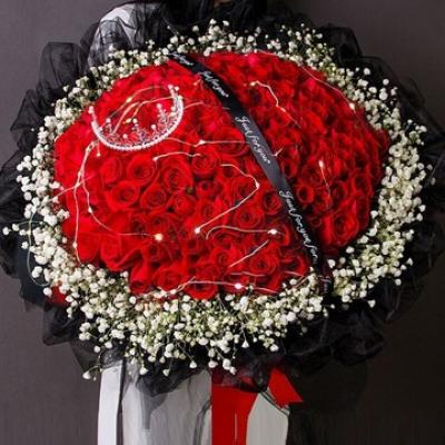 520情人节鲜花:相爱长久 99枝精品红玫瑰花束